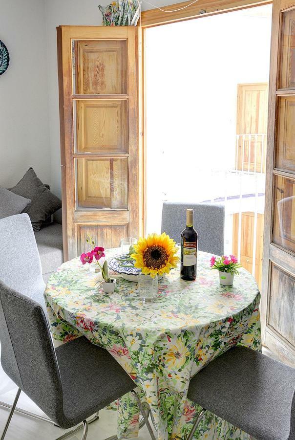 Luminoso Loft En La Alfalfa Apartment Севиля Екстериор снимка